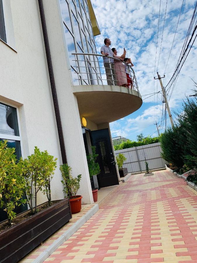 ホテルボン アムール ガグラ エクステリア 写真